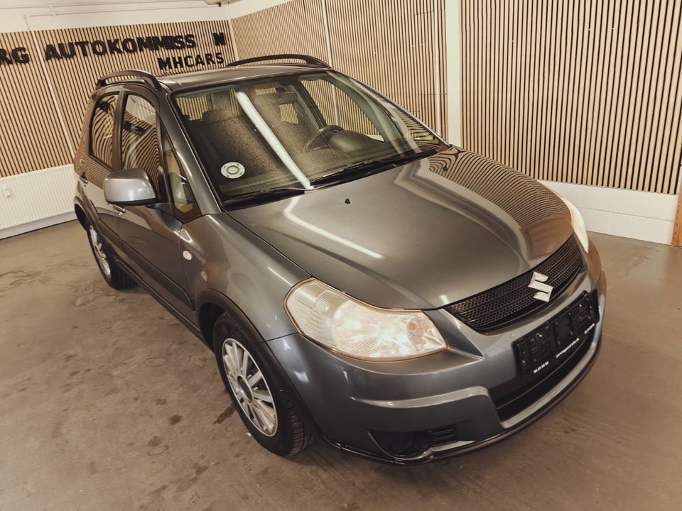 Suzuki SX4 1,6 GL-J 5d