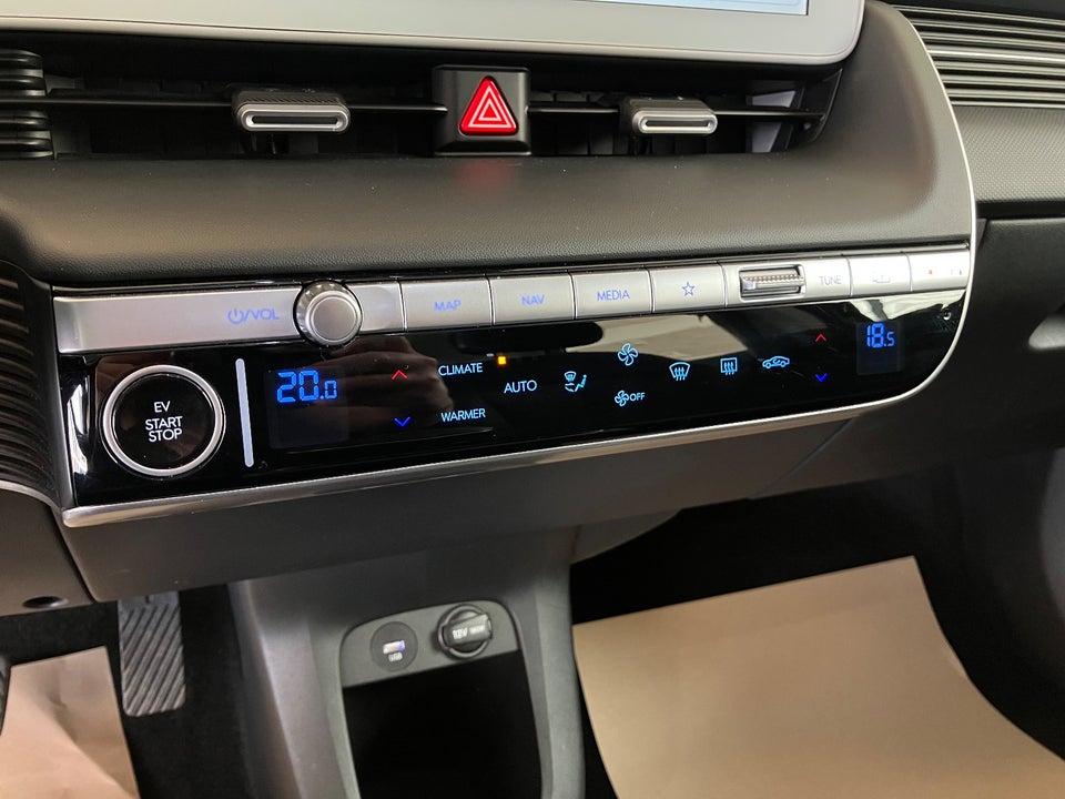 Hyundai Ioniq 5 77 Essential 5d