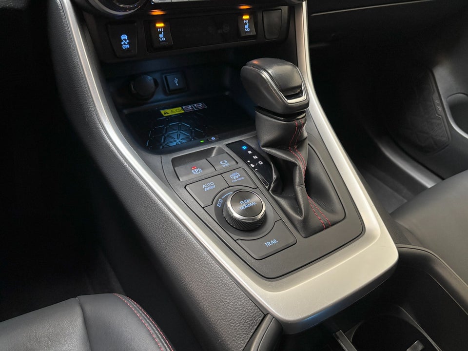 Toyota RAV4 2,5 Plug-in Hybrid Active Comfort AWD-i 5d