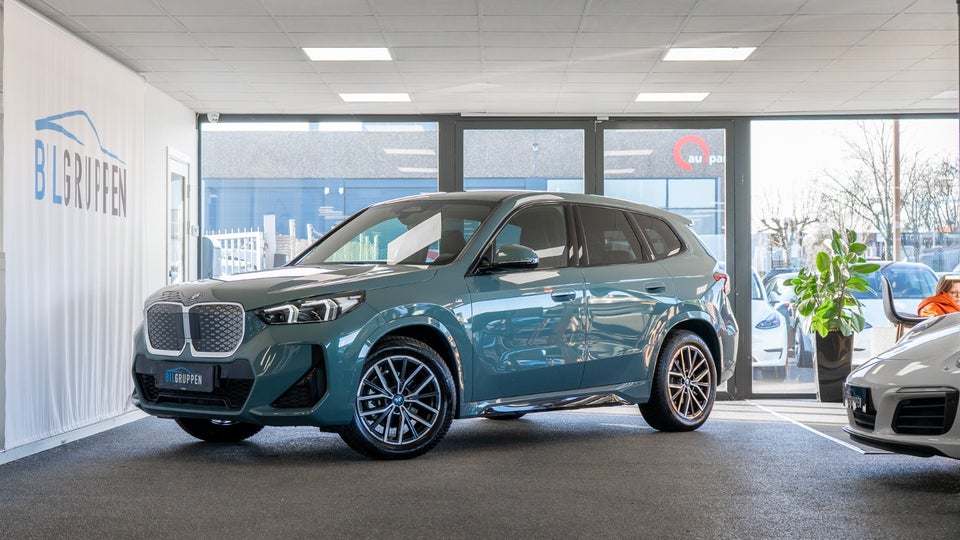 BMW iX1 eDrive20 M-Sport 5d