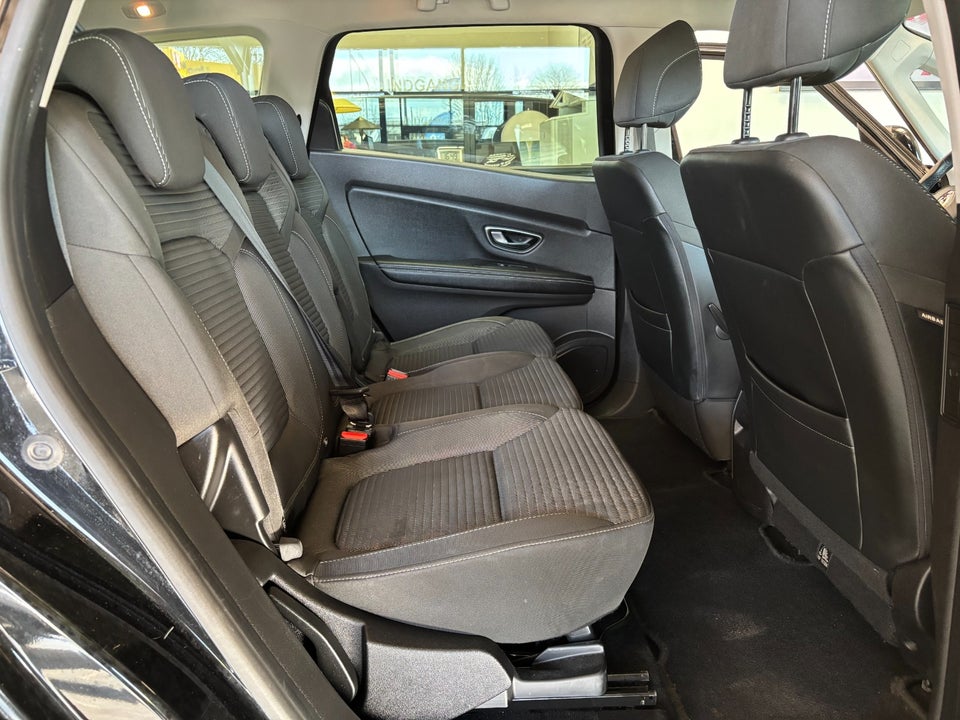Renault Grand Scenic IV 1,7 dCi 120 Zen EDC 7prs 5d