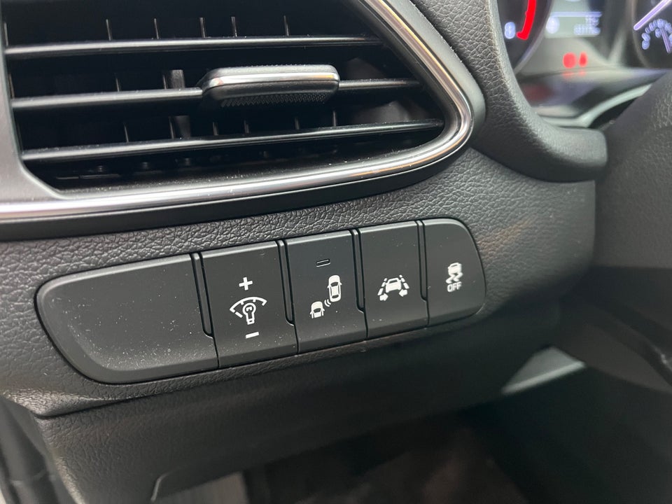 Hyundai i30 1,0 T-GDi Premium 5d