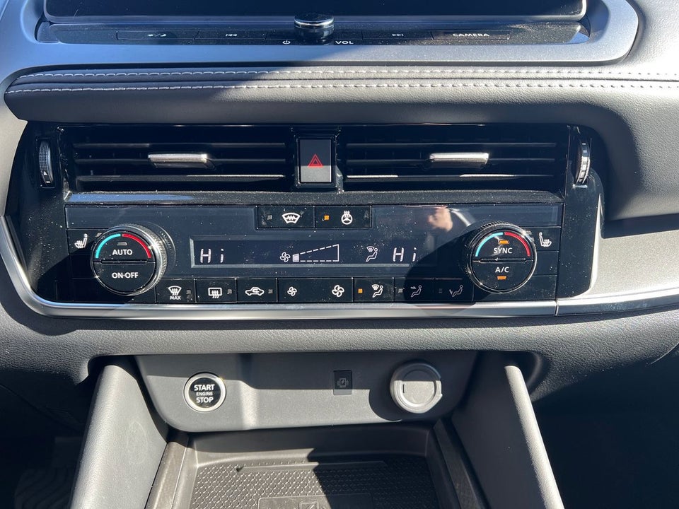 Nissan Qashqai 1,3 mHEV N-Connecta X-tr. 5d