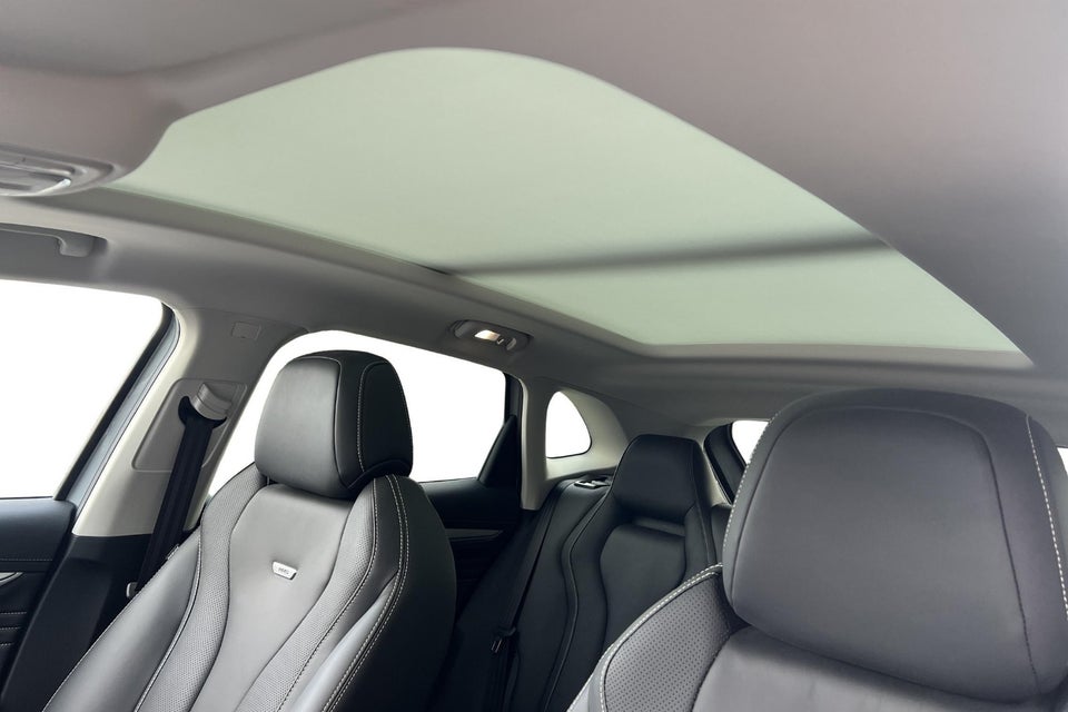 MG Marvel R Performance 5d