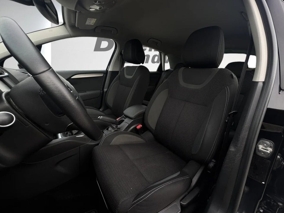 Citroën C4 1,6 BlueHDi 100 Feel 5d