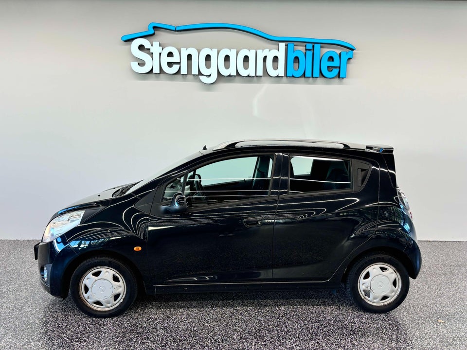 Chevrolet Spark 1,0 LE 5d