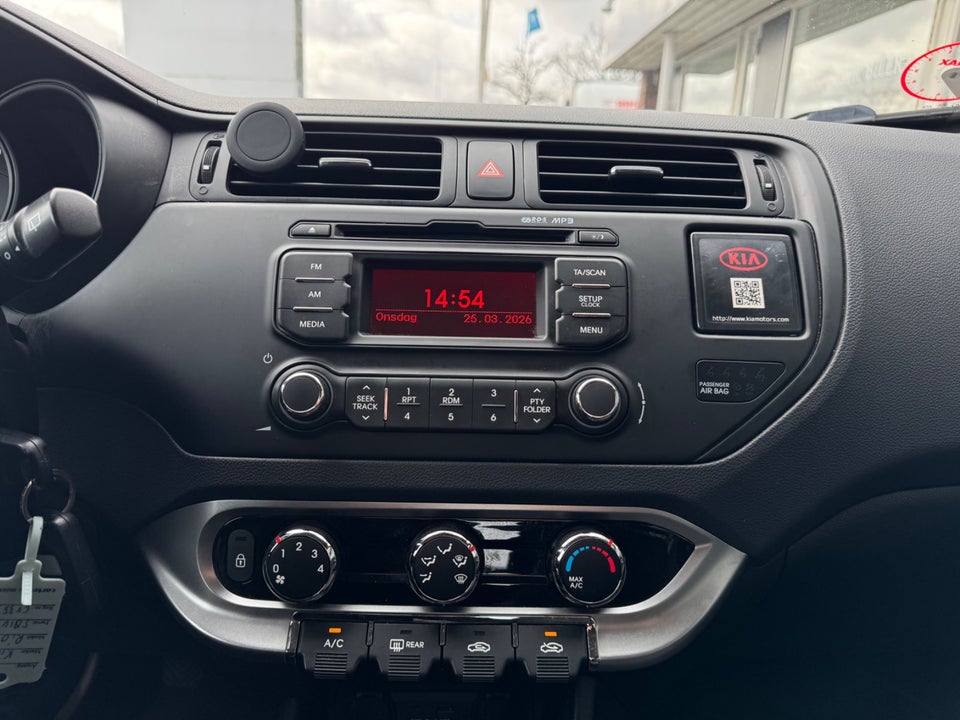 Kia Rio 1,2 CVVT Active 3d