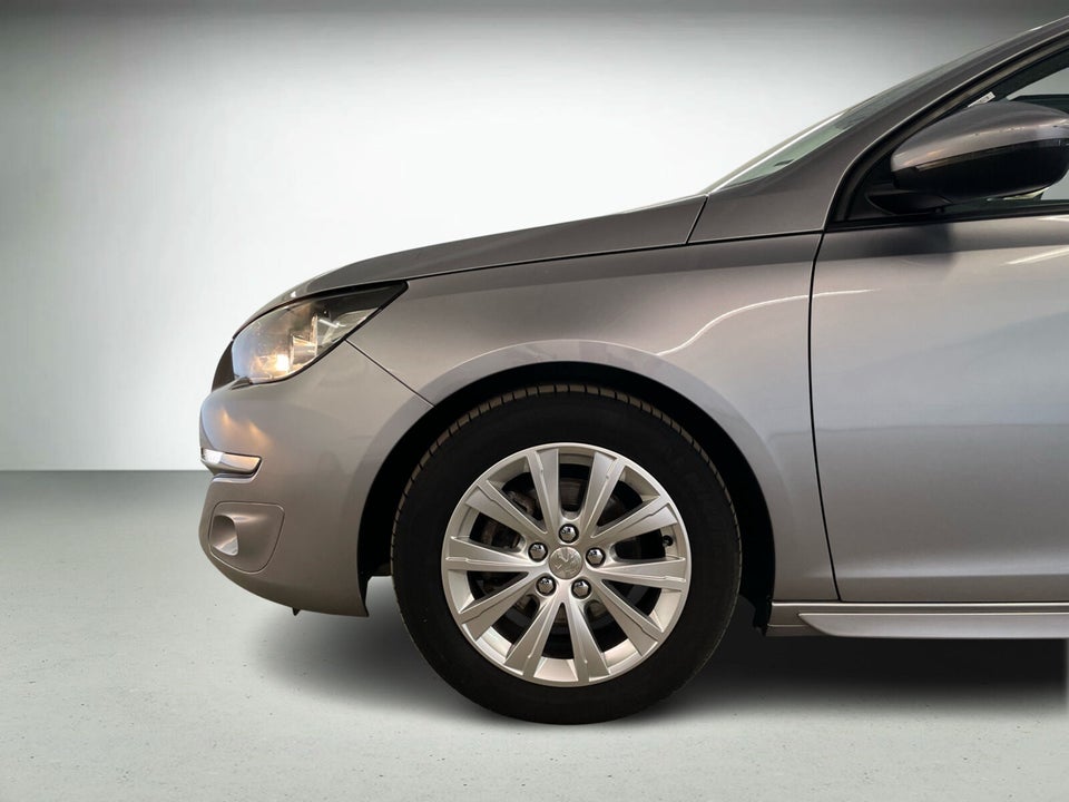 Peugeot 308 1,6 BlueHDi 120 Allure Sky SW 5d