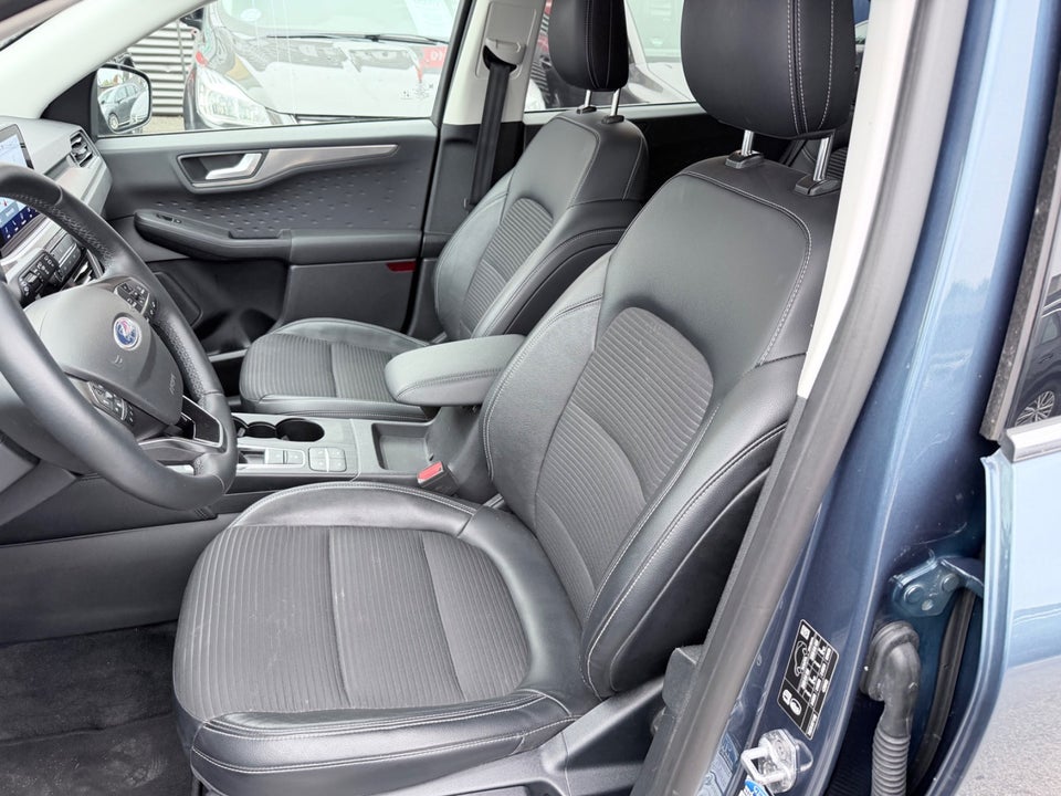 Ford Kuga 2,5 PHEV Titanium X CVT 5d