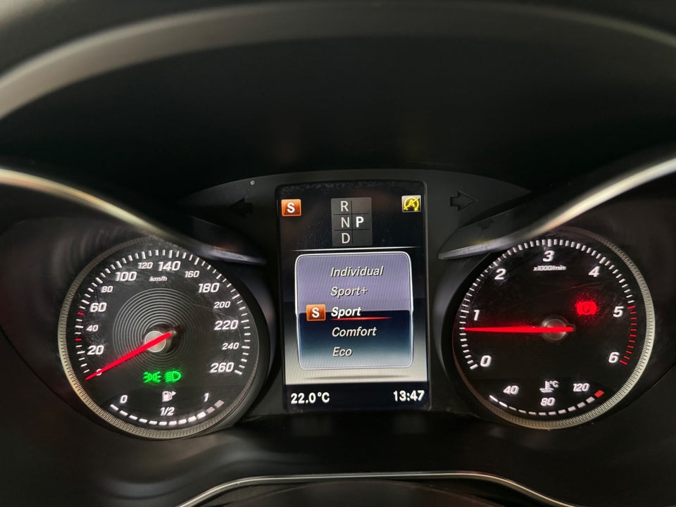 Mercedes C220 d 2,2 Avantgarde stc. aut. 5d