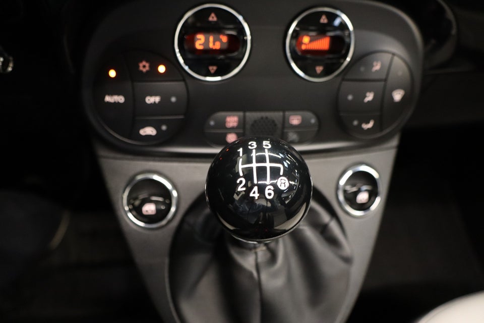 Fiat 500C 1,0 Hybrid Dolcevita 2d