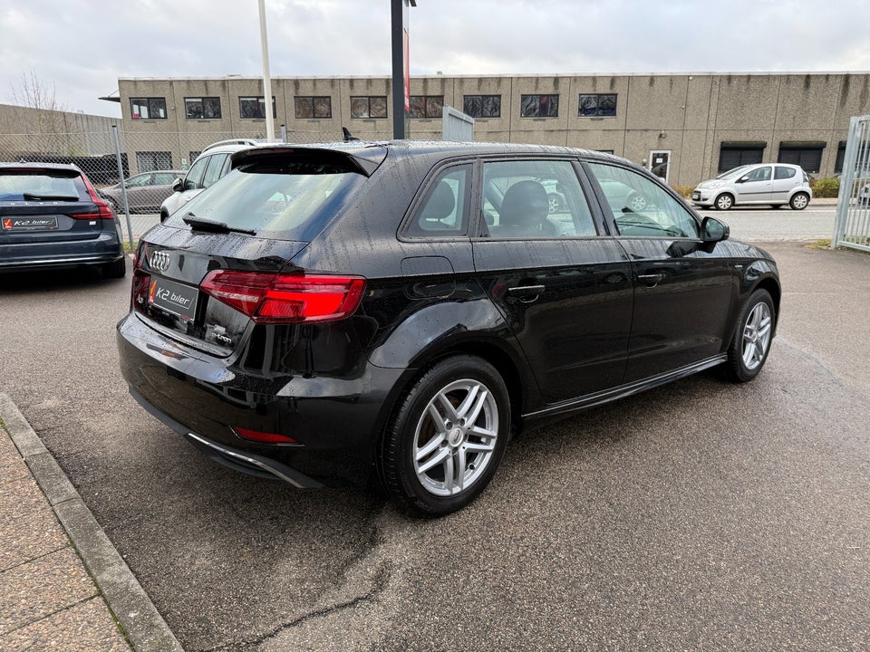 Audi A3 1,4 e-tron Sportback S-tr. 5d