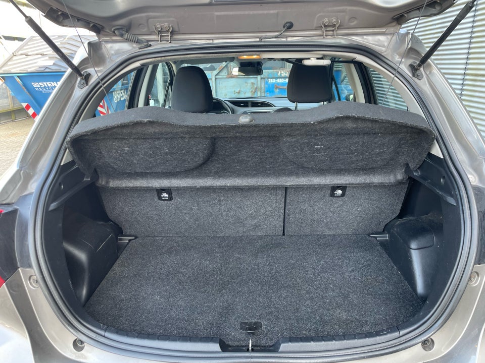 Toyota Yaris 1,0 VVT-i T2 5d