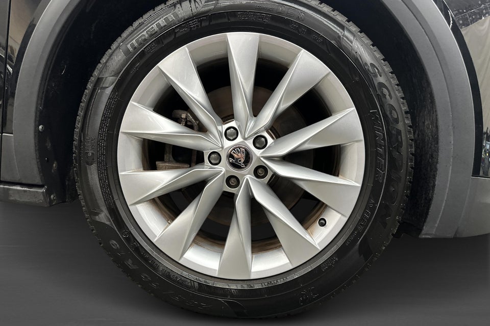 Skoda Elroq 60 iV 5d