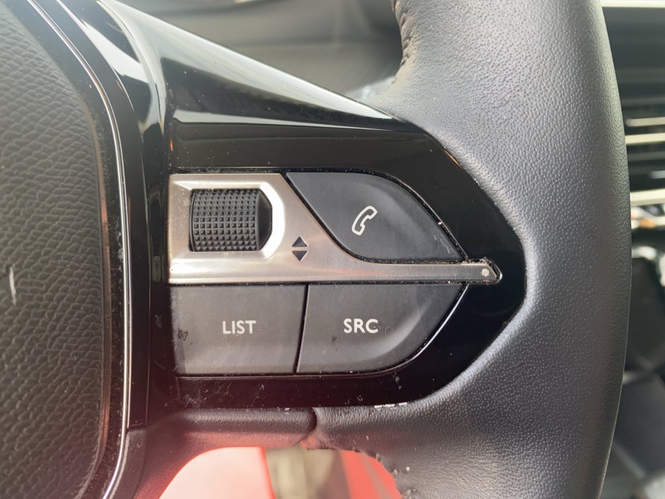 Peugeot 208 1,2 PureTech 75 Active 5d
