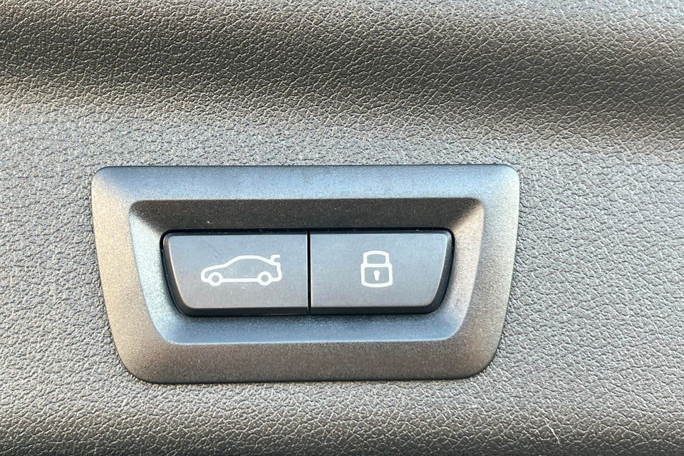 BMW iX1 eDrive20 M-Sport 5d