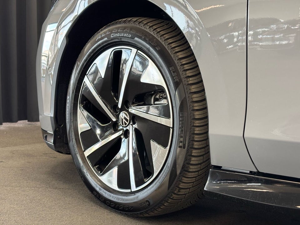 VW ID.7 77 Pro Tourer 5d
