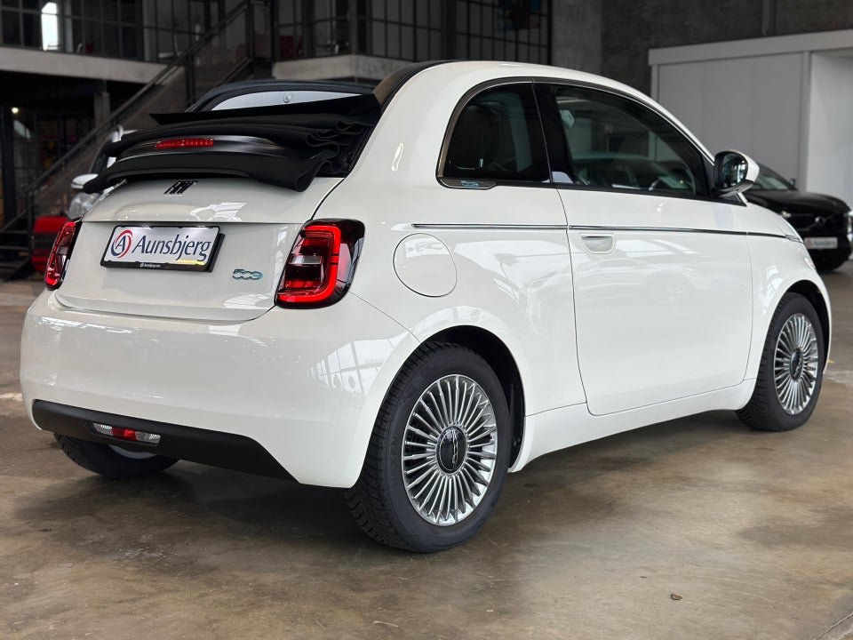 Fiat 500e Icon Pack Cabrio 2d