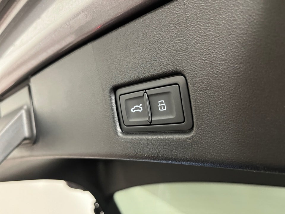 Audi Q4 e-tron 50 S-line Sportback quattro 5d