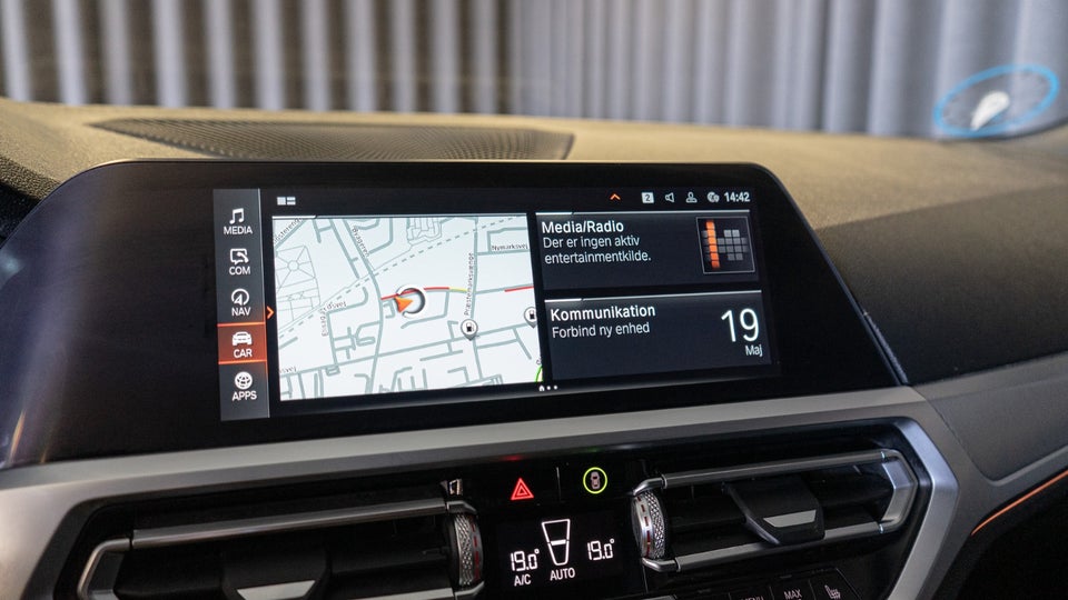 BMW 320d 2,0 M-Sport xDrive aut. 4d