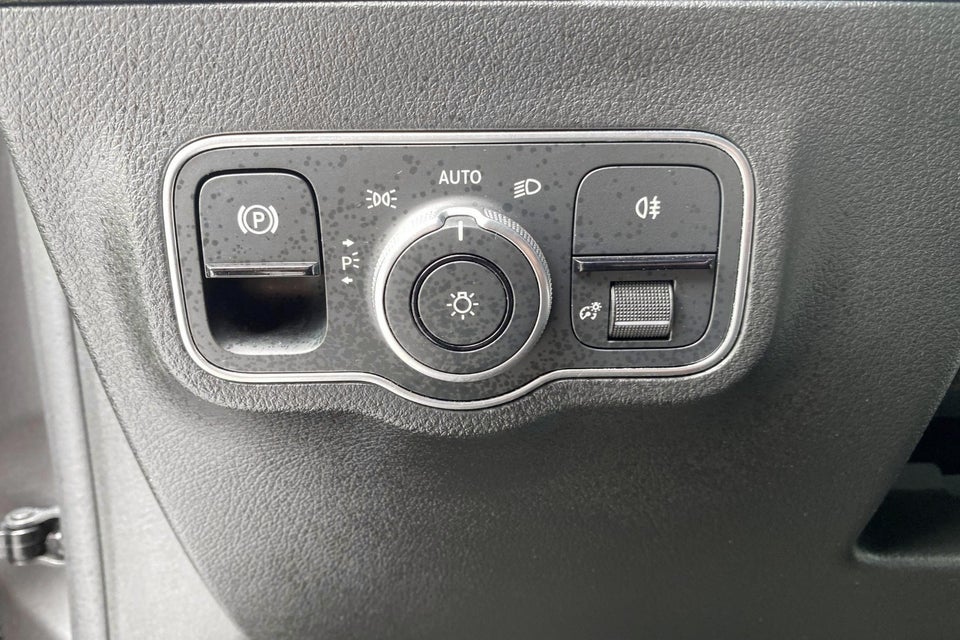Mercedes EQA250 5d