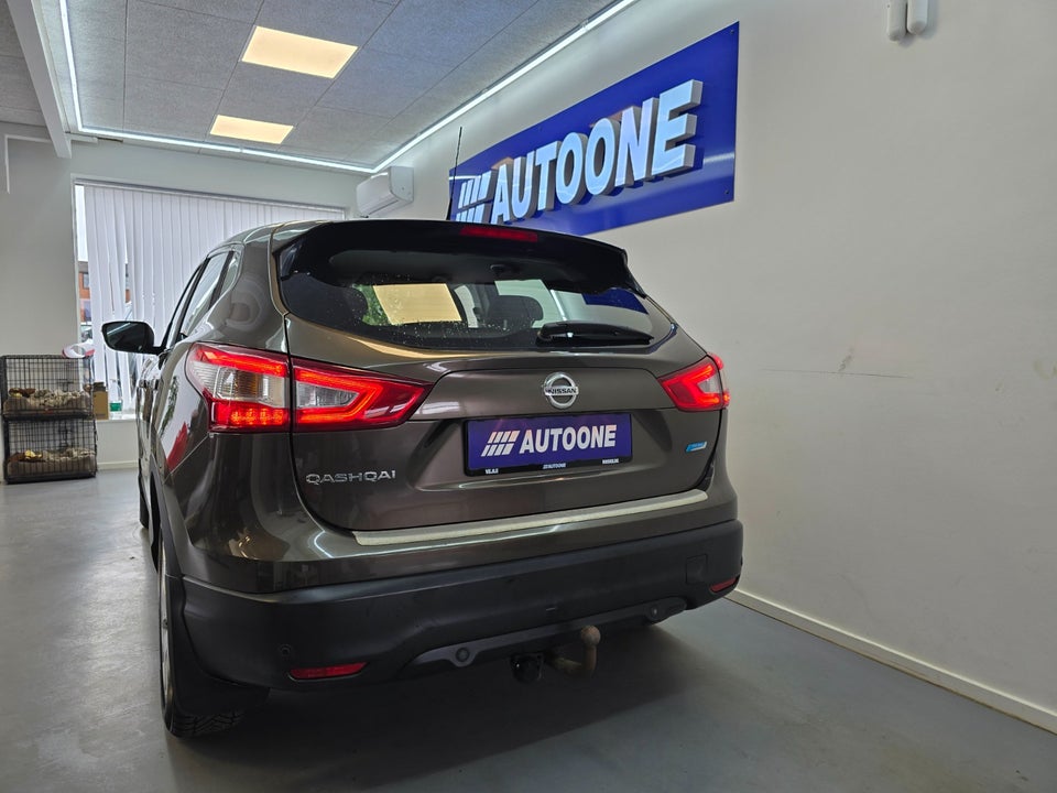Nissan Qashqai 1,5 dCi 110 Visia 5d