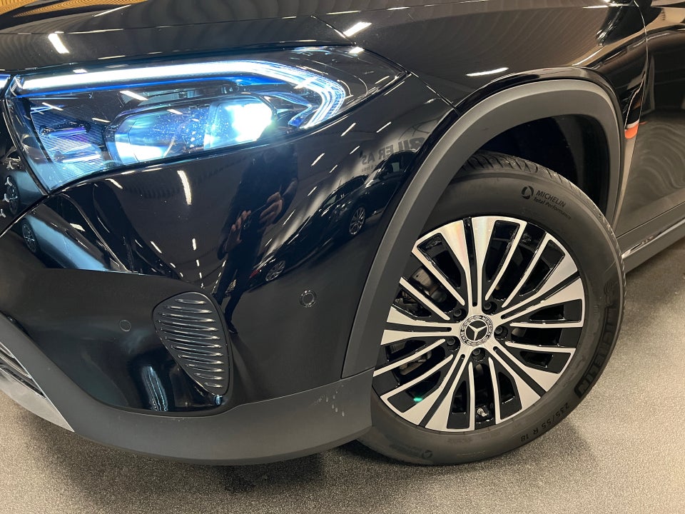 Mercedes EQA250+ Progressive Advance 5d