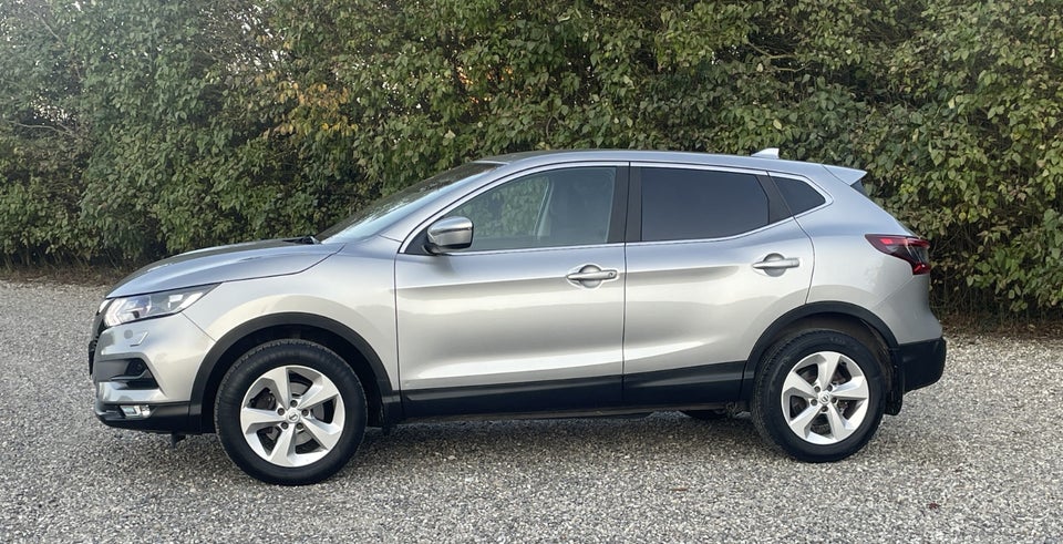 Nissan Qashqai 1,2 Dig-T 115 Acenta Connect 5d