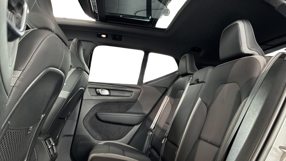 Volvo EX40 Extended Range Ultra 5d