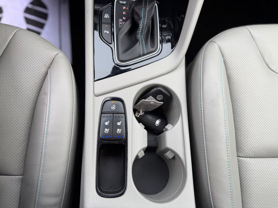 Kia Niro 1,6 PHEV Premium DCT 5d