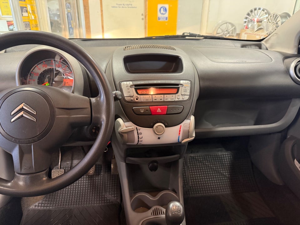 Citroën C1 1,0i  5d