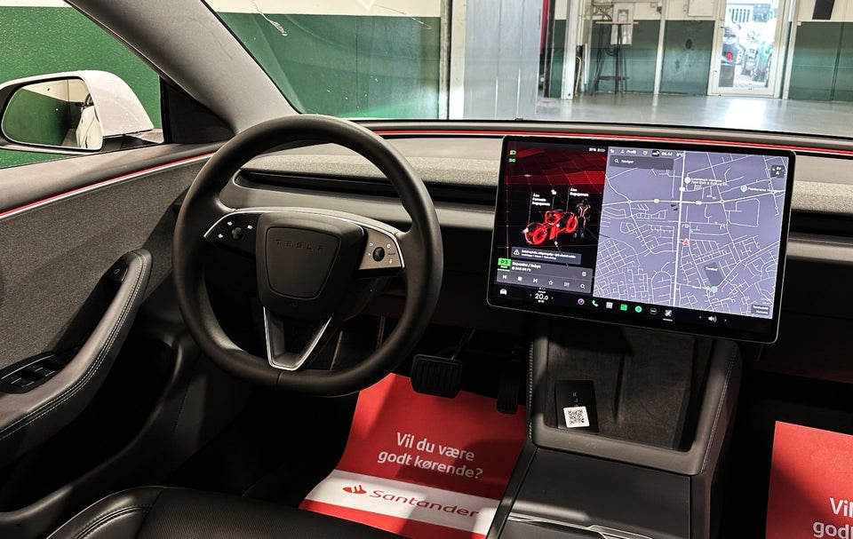 Tesla Model 3 RWD 4d