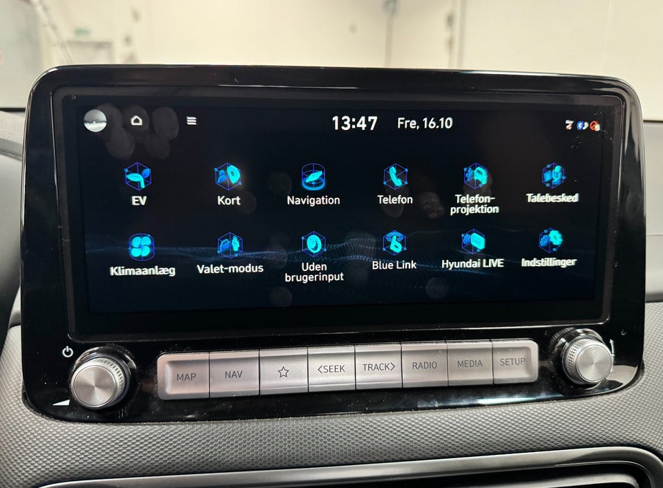 Hyundai Kona 64 EV Business 5d