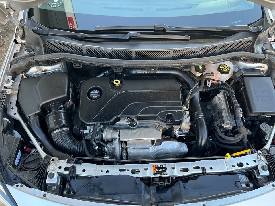 Opel Astra 1,4 T 150 Excite Sports Tourer aut. 5d