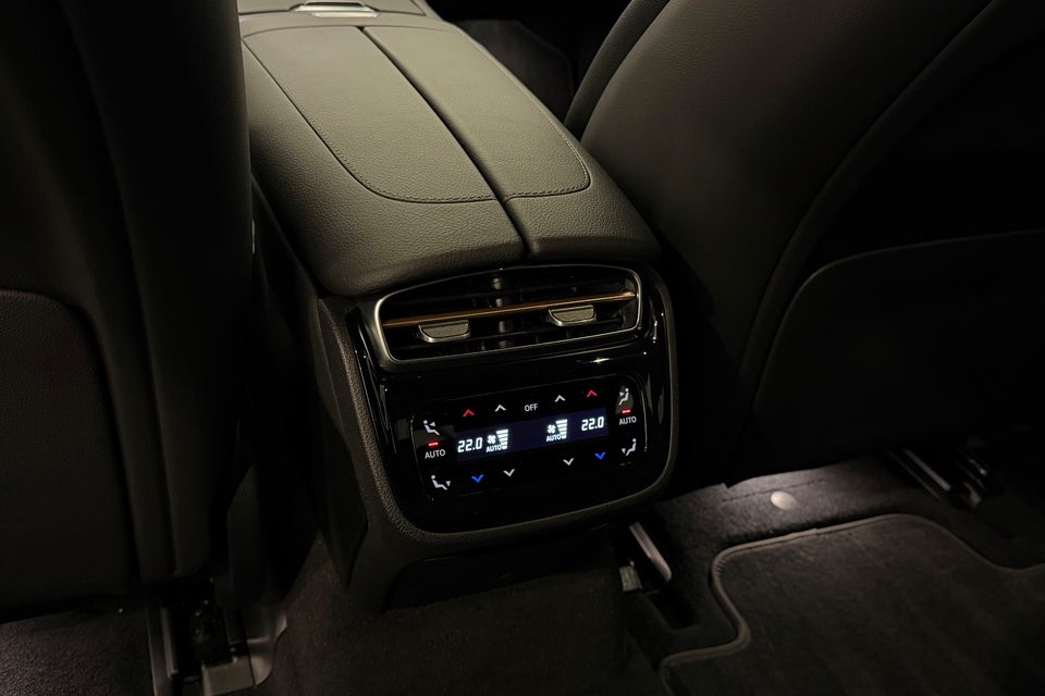 Mercedes EQE300 AMG Line 4d