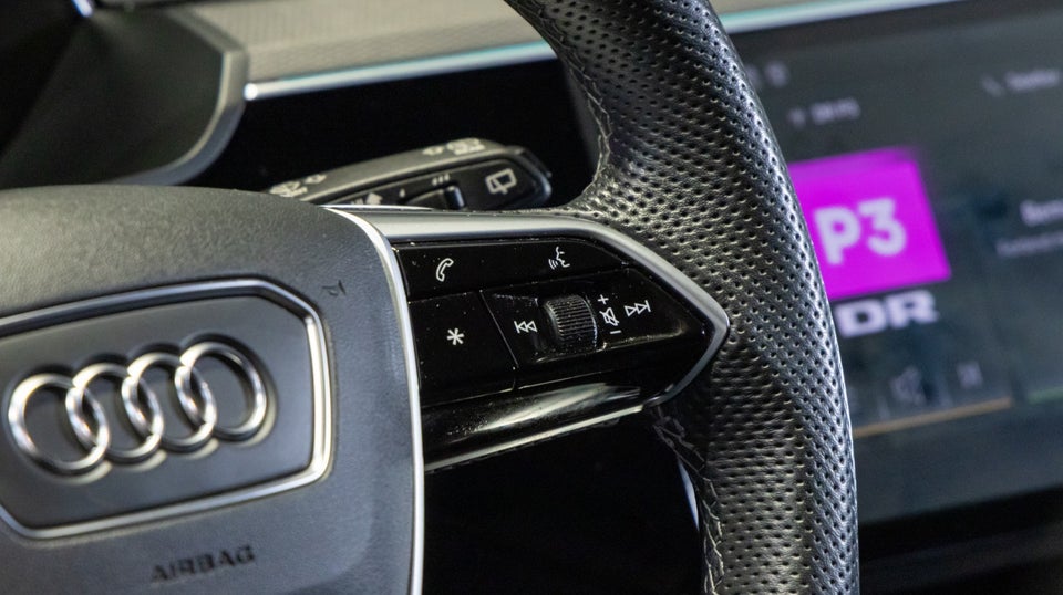 Audi e-tron 55 Black Edition S-line quattro 5d