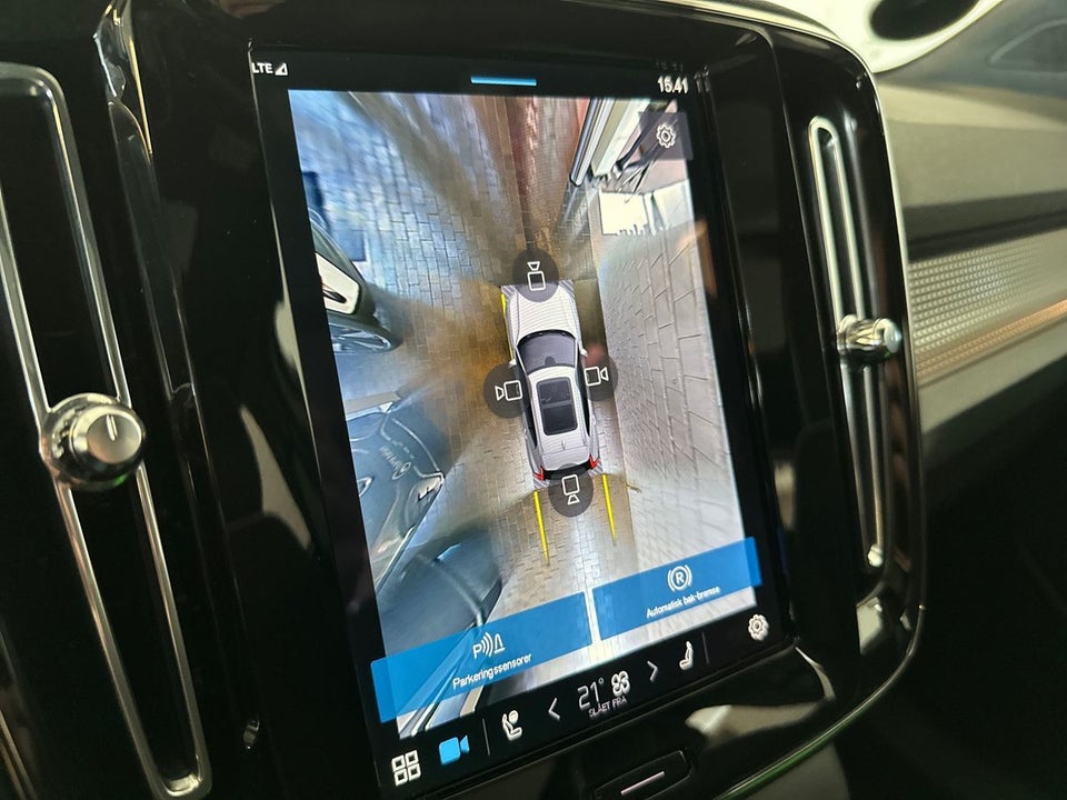 Volvo XC40 P6 ReCharge Pro 5d