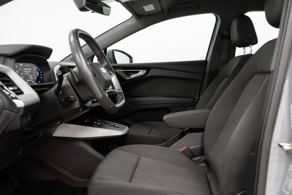 Audi Q4 e-tron 35 Advanced 5d