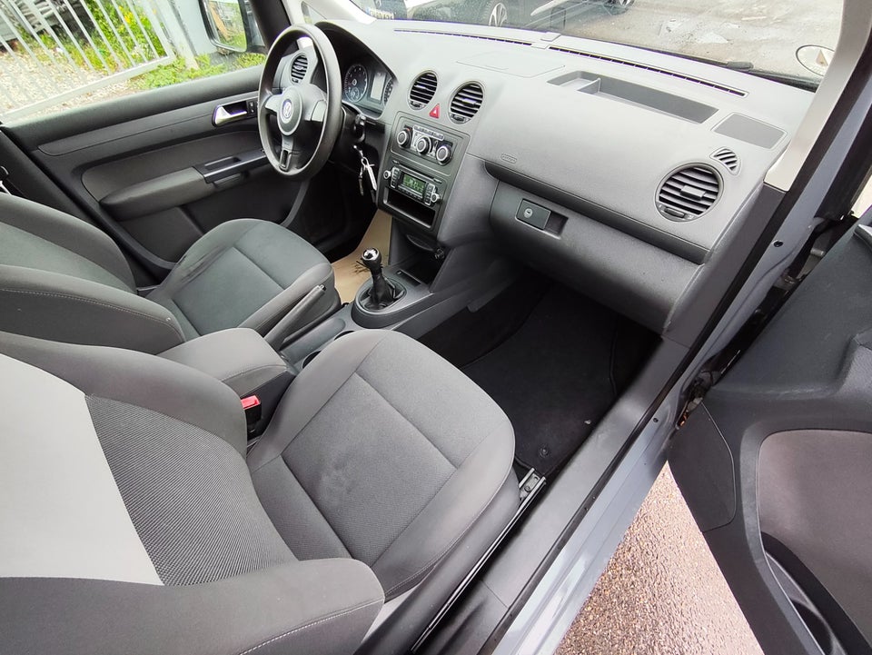 VW Caddy 1,2 TSi 85 Comfortline 5d
