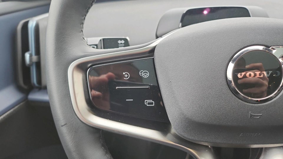 Volvo EX30 Extended Range Plus 5d