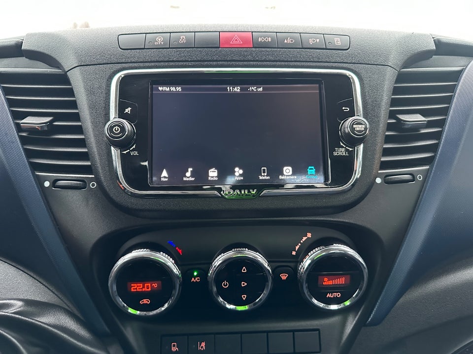 Iveco Daily 3,0 35S18 3750mm Lad AG8 2d