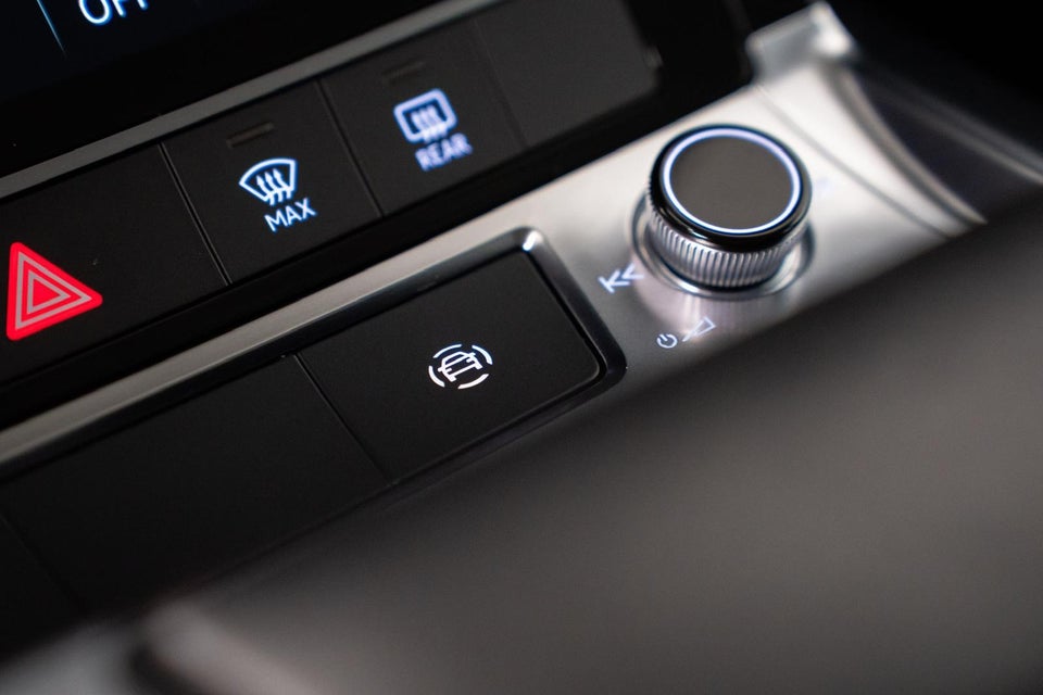 Audi e-tron 50 quattro 5d