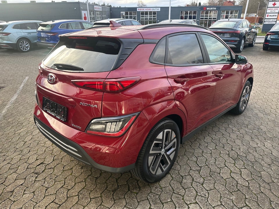Hyundai Kona 64 EV Ultimate 5d