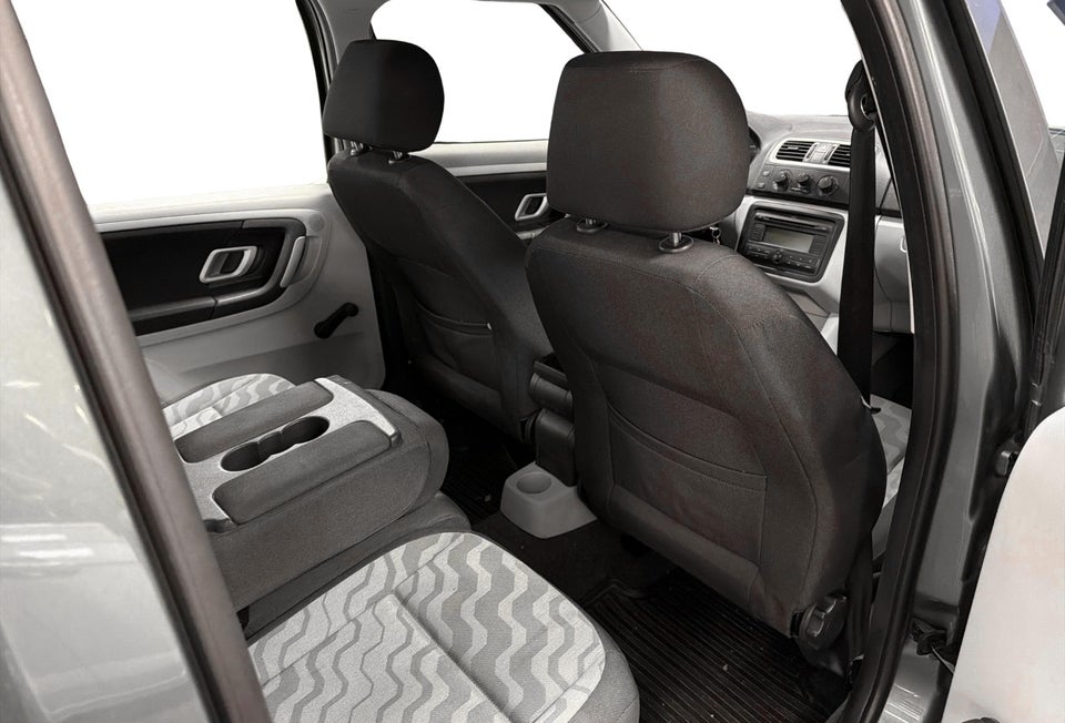 Skoda Roomster 1,4 16V Style 5d