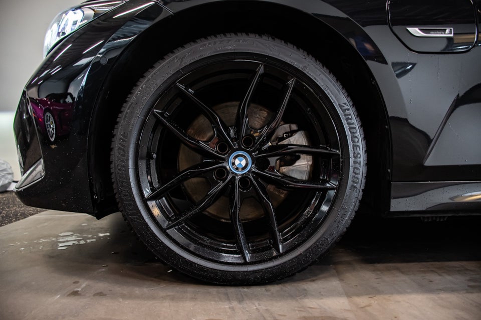 BMW 330e 2,0 M-Sport+ aut. 4d