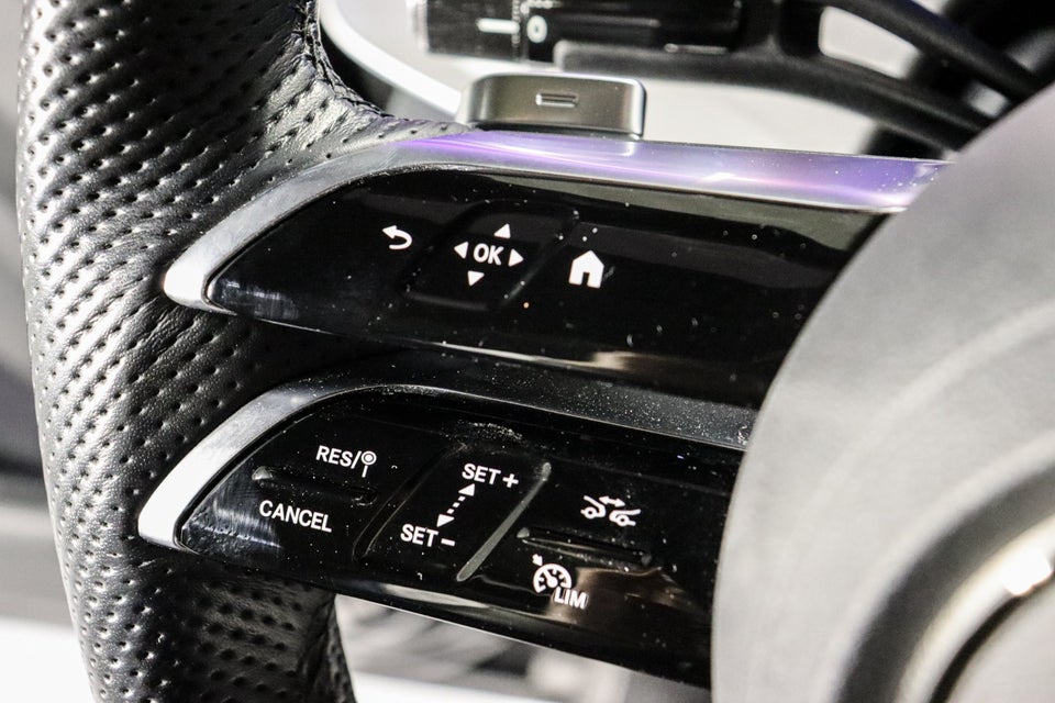 Mercedes EQE350 AMG Line 4d