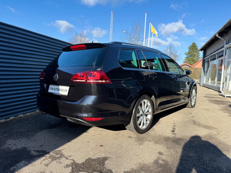 VW Golf VII 2,0 TDi 150 Highline Variant DSG BMT 5d