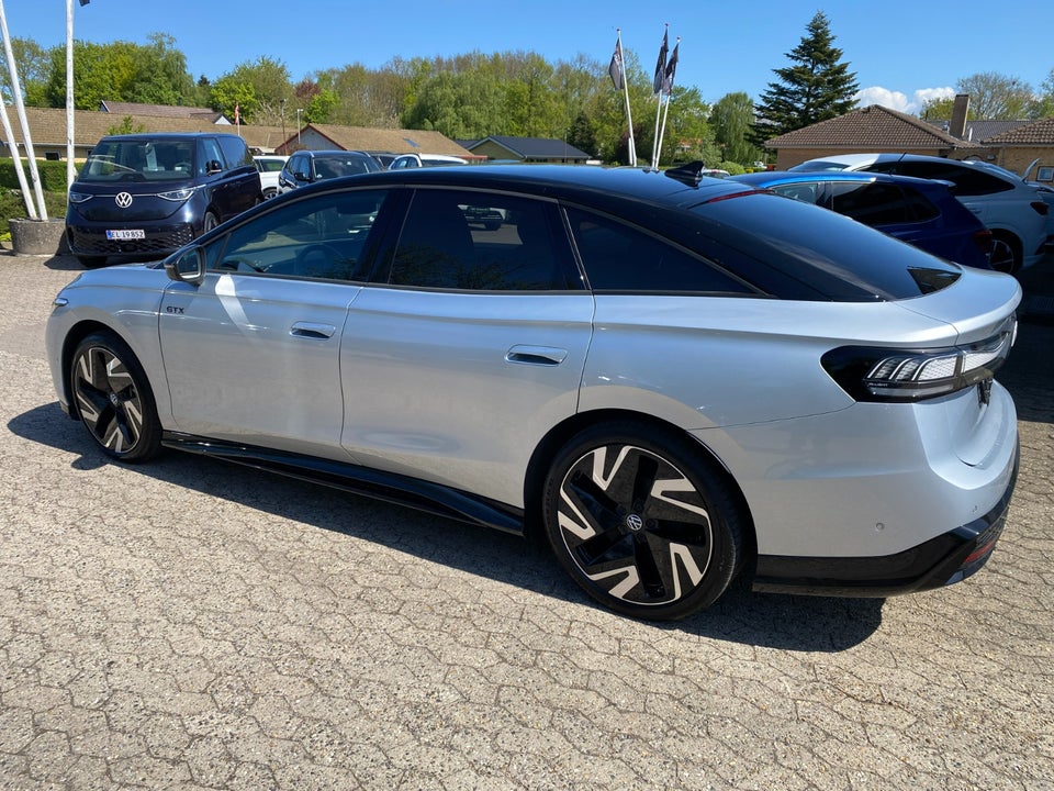 VW ID.7 86 GTX Max 4Motion 5d