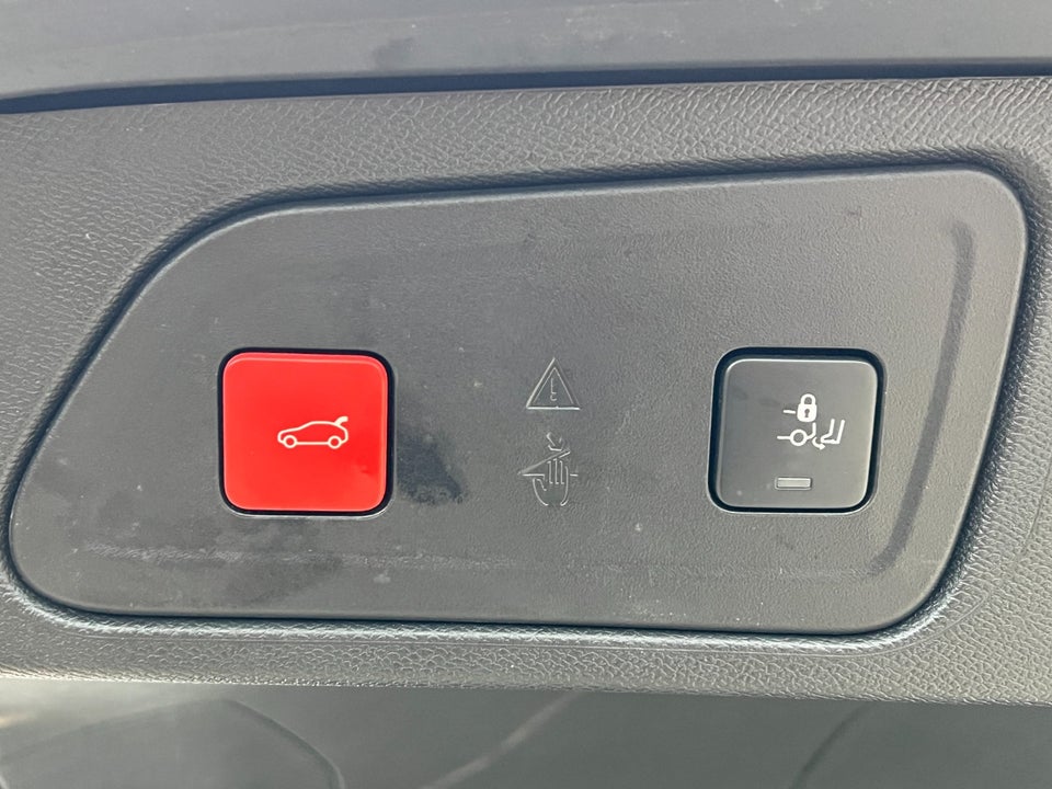 Citroën C5 Aircross 1,6 Hybrid Shine Sport EAT8 5d