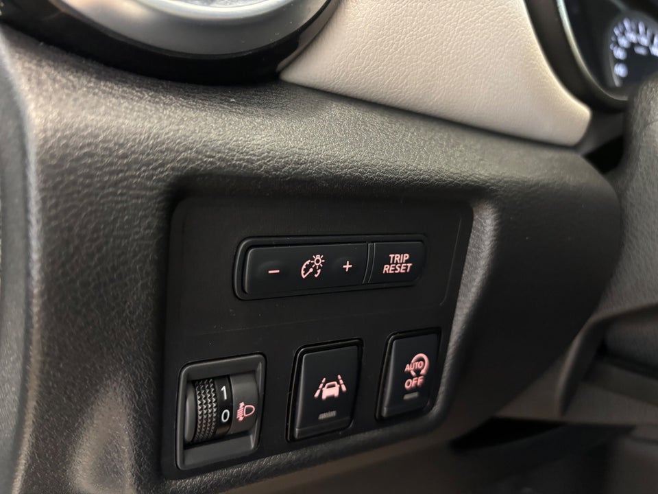 Nissan Micra 1,0 IG-T 92 Acenta X-tr. 5d